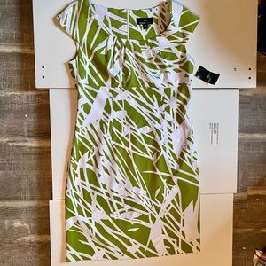 NWT* Ronni Nicole Lime Green and White Dress